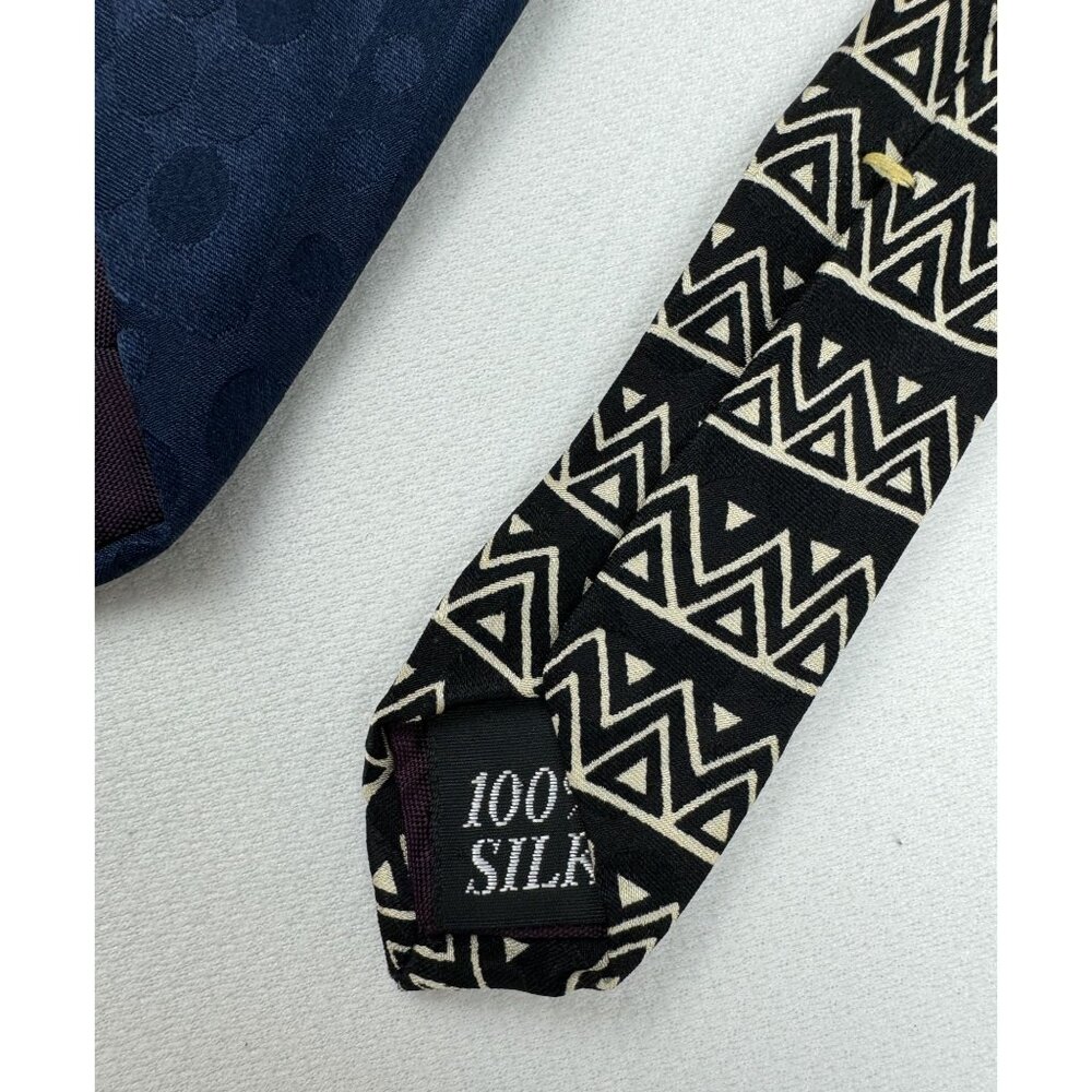 Vintage Oscar De La Renta Silk Tie Geometric Abstract Tan Blue Made In USA 4" - Picture 9 of 9